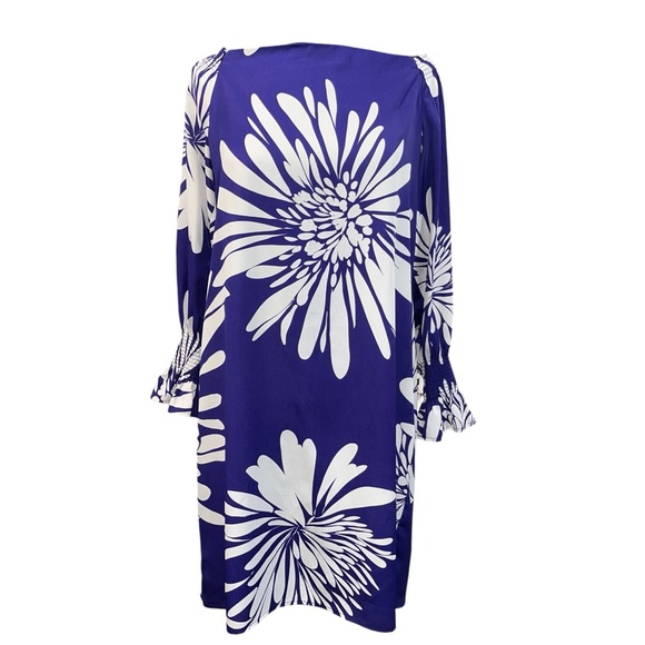 Trina Turk Dresses & Skirts - NEW Trina Turk Blue & White Floral Off The Shoulder Smocked Shift Dress Medium